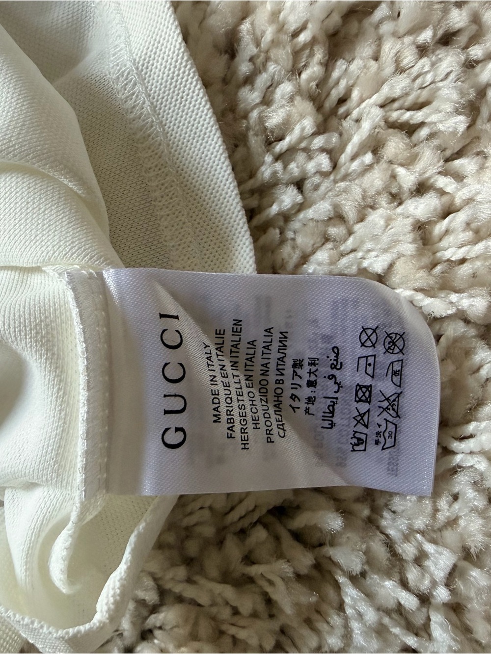 Gucci White Polo Shirt with Pleated Skirt Set - Picture 5 of 6